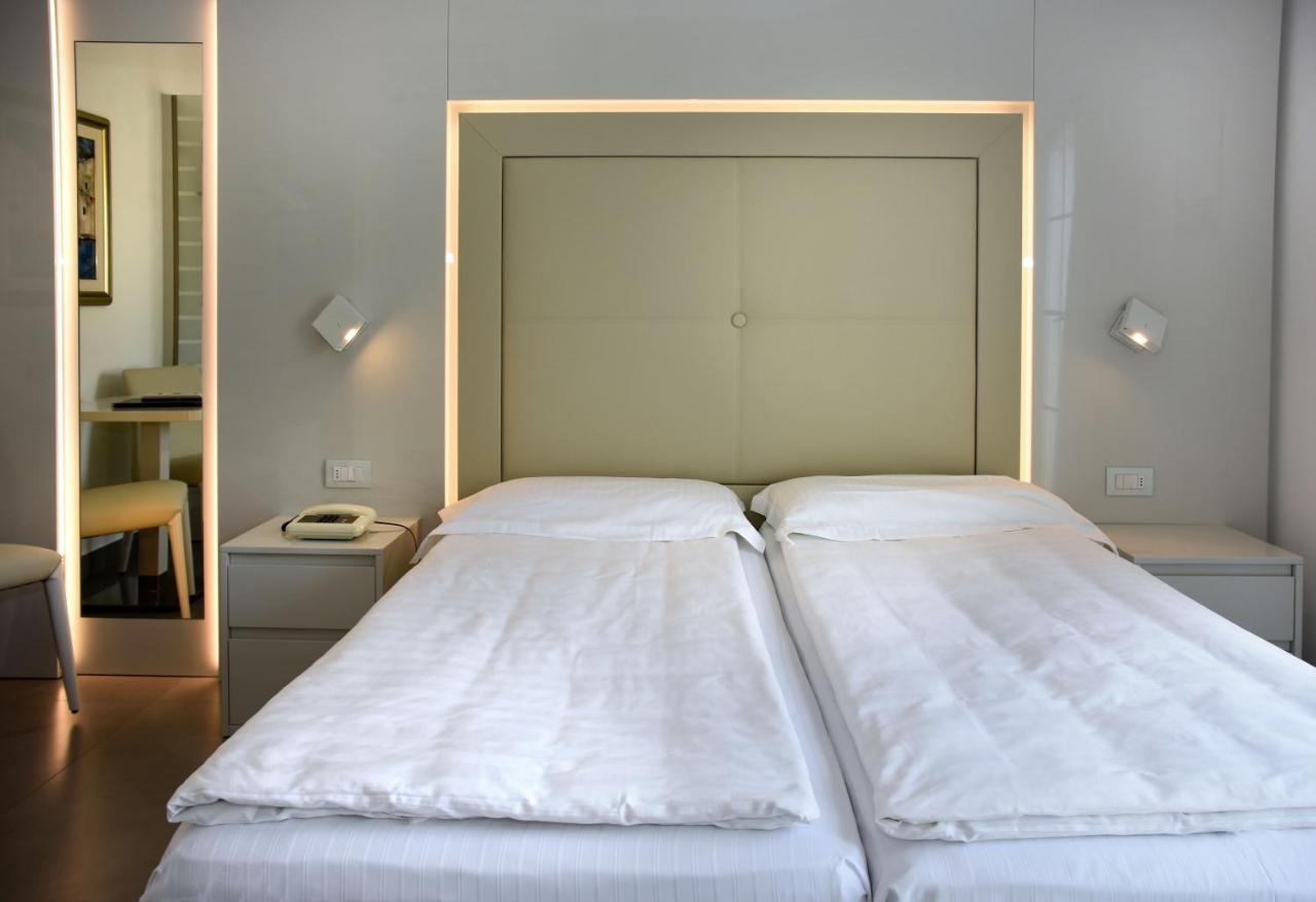Hotel Vega Malcesine Luaran gambar