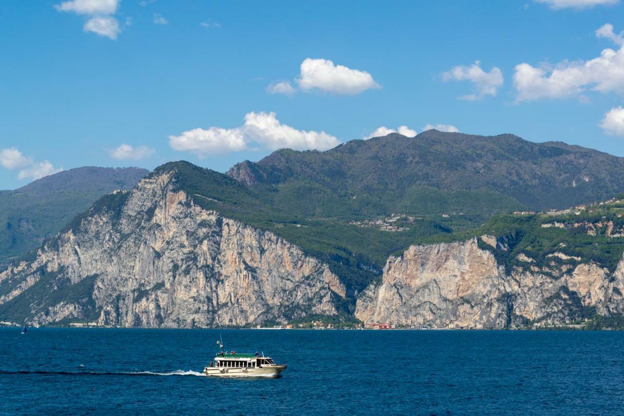 Hotel Vega Malcesine Luaran gambar