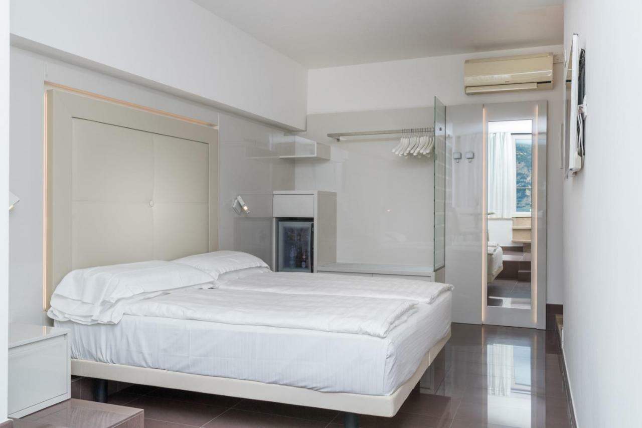 Hotel Vega Malcesine Luaran gambar
